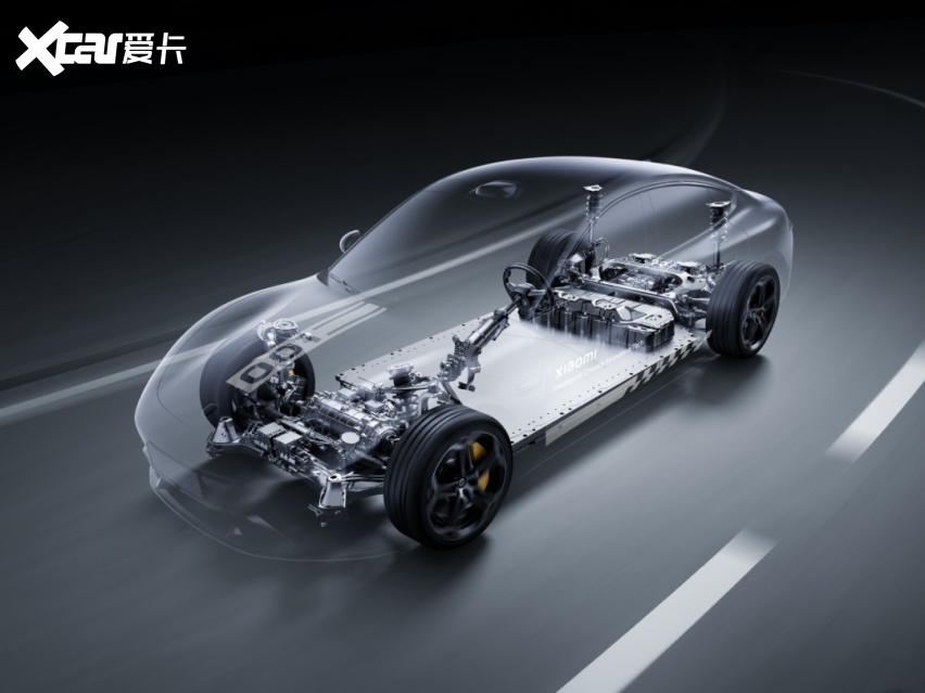 让停车入位更轻松；而在高速行驶时