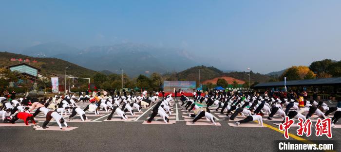 2024“灵山杯”健身瑜伽公开赛多省选手齐聚江西