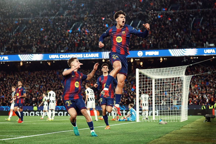 巴萨vs纽卡斯尔联欧冠上半场：进攻风暴与铁血防