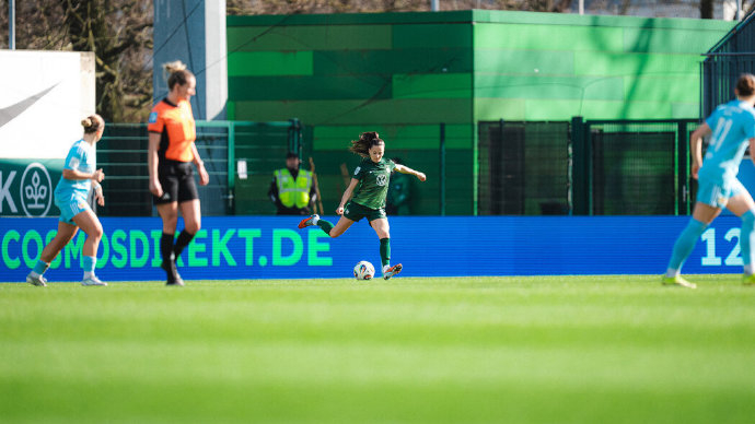 狼堡女足补时绝平柏林联合 拿到1分迎战欧冠强敌